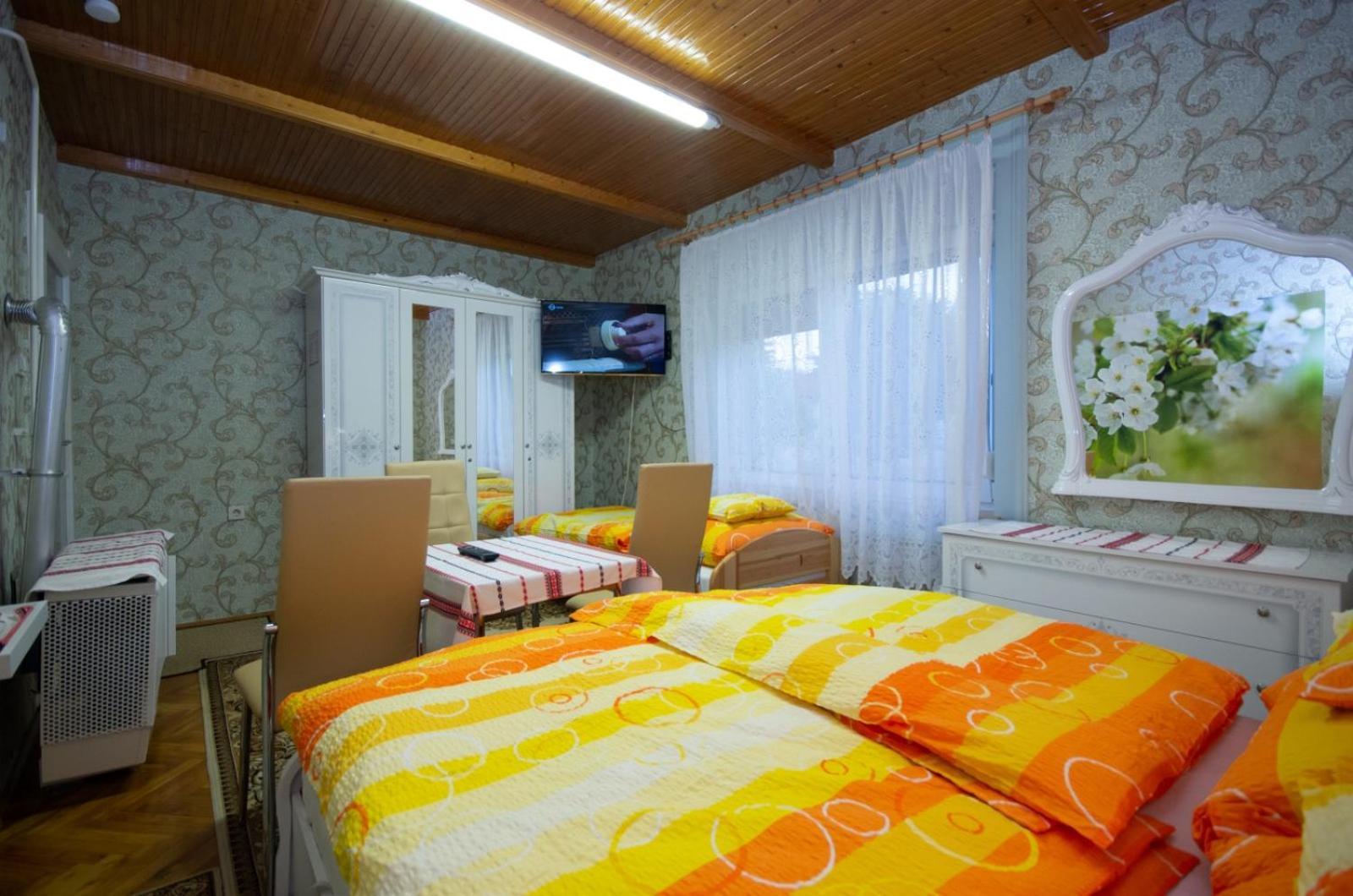 Amalia Apartman Дьюла Экстерьер фото