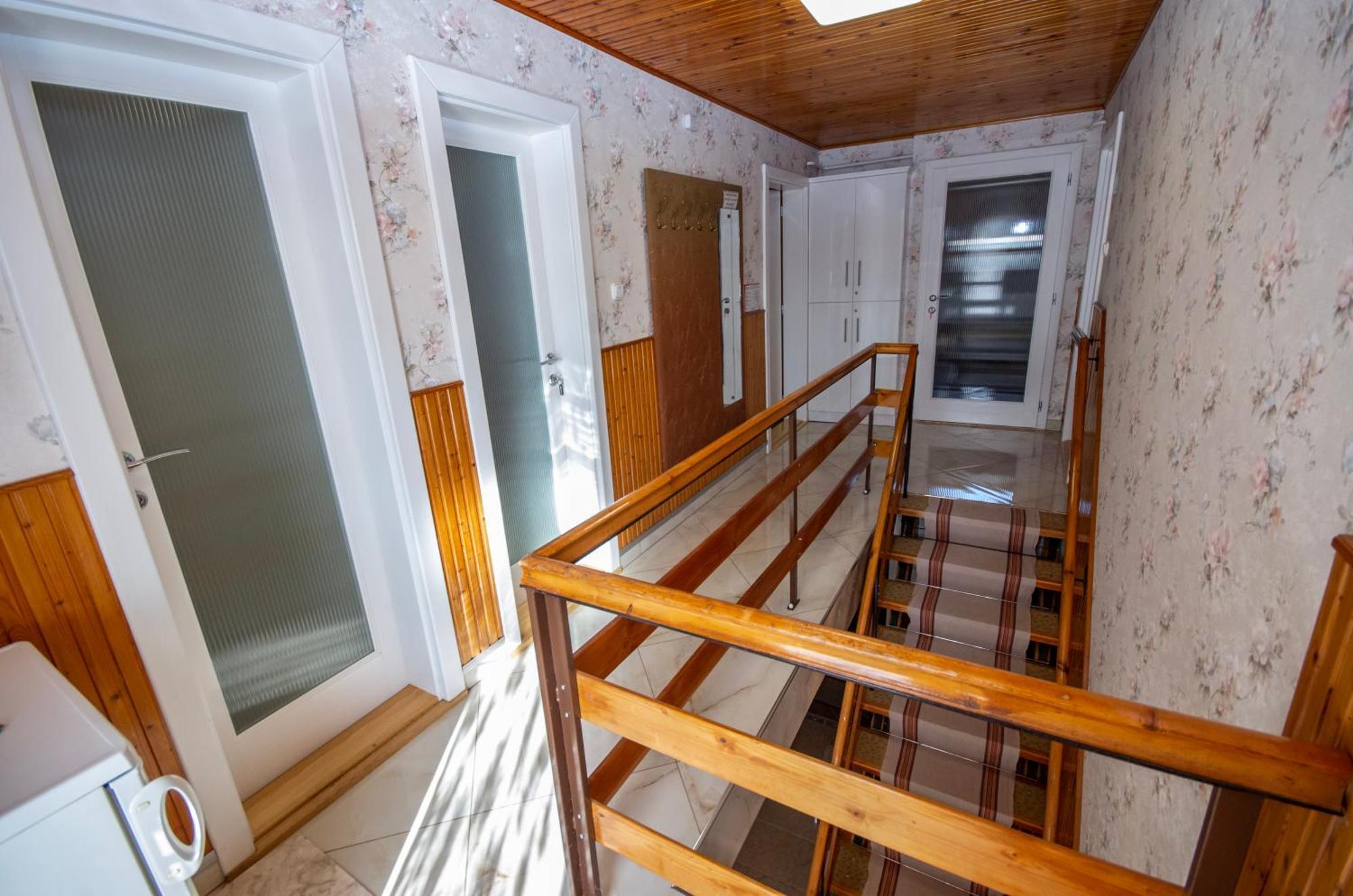 Amalia Apartman Дьюла Экстерьер фото